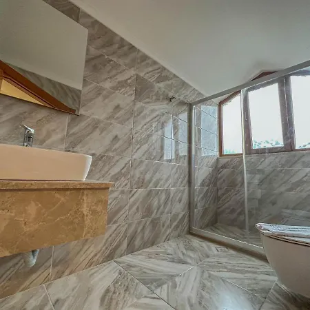Villa Tuna Villa, Oezel Havuzlu, *